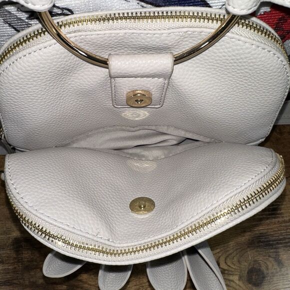 Crossi Bow Backpack White Gray Gold Seafoam Adjustable Straps Zipper Pockets - Picture 4 of 8